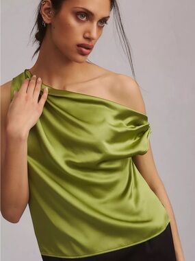 Reformation Annika Silk Top in Green - Size Medium